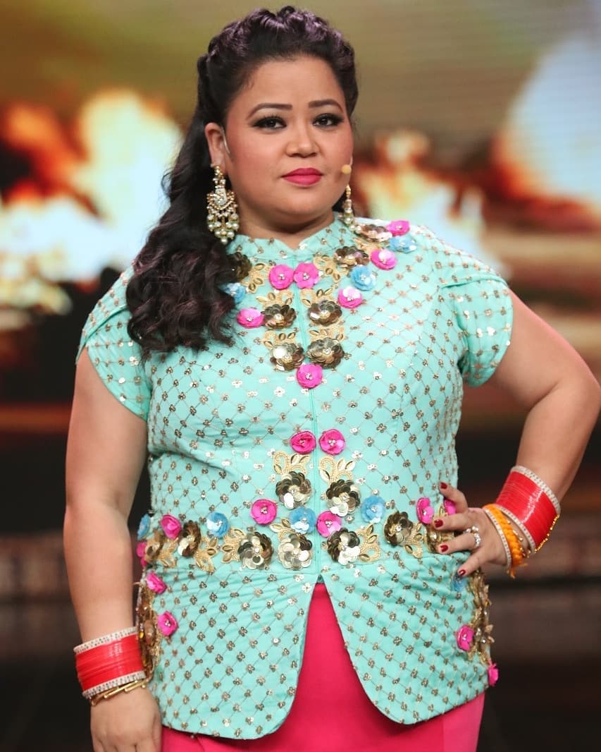 Bharti Singh Birthday Special Unknown Facts Related To Comedian Life And  Career - Bharti Singh Birthday: 2 à¤¸à¤¾à¤² à¤à¤® à¤à¤®à¥à¤° à¤®à¥à¤ à¤à¥à¤¯à¤¾ à¤¥à¤¾ à¤ªà¤¿à¤¤à¤¾ à¤à¤¾ à¤¸à¤¾à¤¯à¤¾, à¤®à¤¾à¤  à¤¨à¥ à¤à¥ à¤¥à¥ à¤à¤°à¥à¤­ à¤®à¥à¤