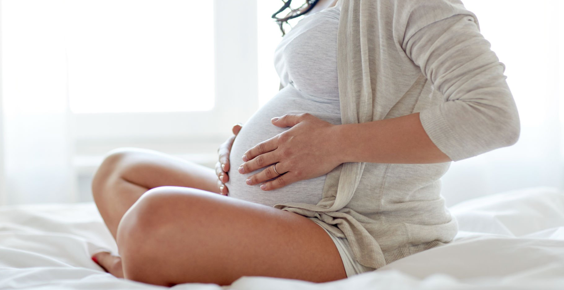 Pregnancy Tips: प्रेग्नेंसी के शुरुआती 3 महीने में जरूर बरतें ये सावधानियां, नहीं तो बना रहेगा अबॉर्शन का खतरा