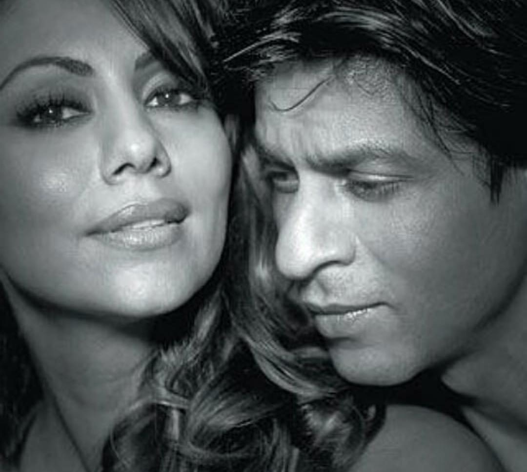 Shah Rukh Khan and Gauri Khan Photos