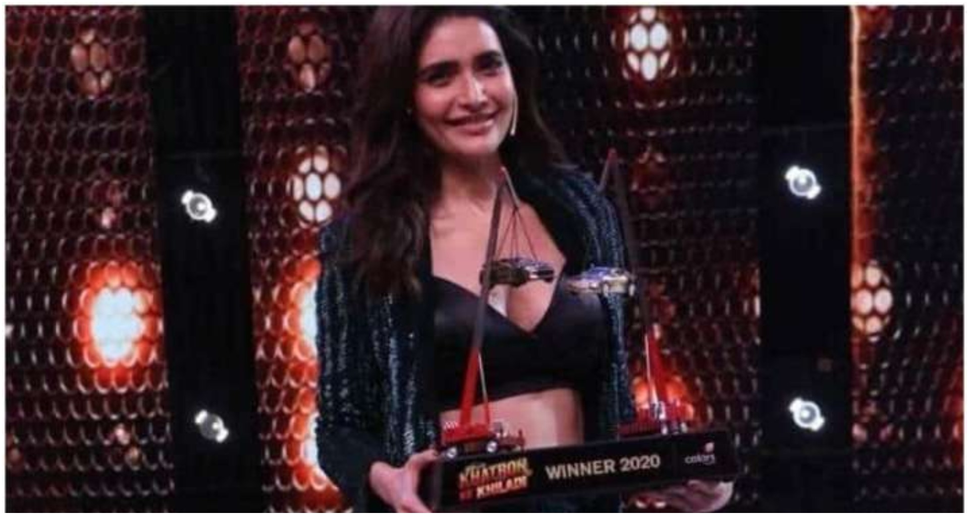 Khatron Ke Khiladi 10 winner Karishma tanna: करिश्मा तन्ना ने जीता खतरों के खिलाड़ी 10 का खिताब