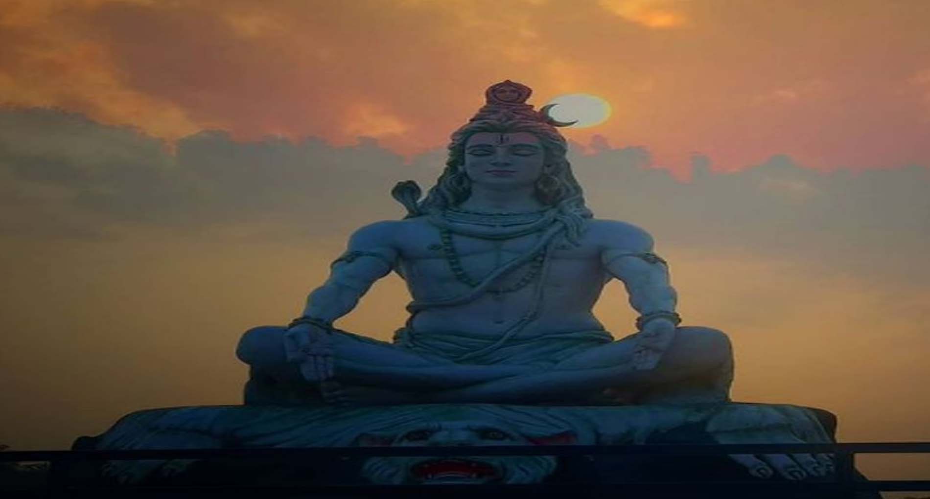 सावन में भगवान शिव की भक्ति का है विशेष महत्व, जानिए पौराणिक कथा