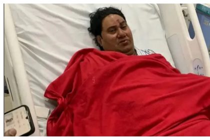 आम्रपाली दुबे ने अस्पताल मेंभर्ती  निरहुआ के भाई विजय यादव की पहली तस्वीर शेयर, की जल्द स्वस्थ होने की कामना