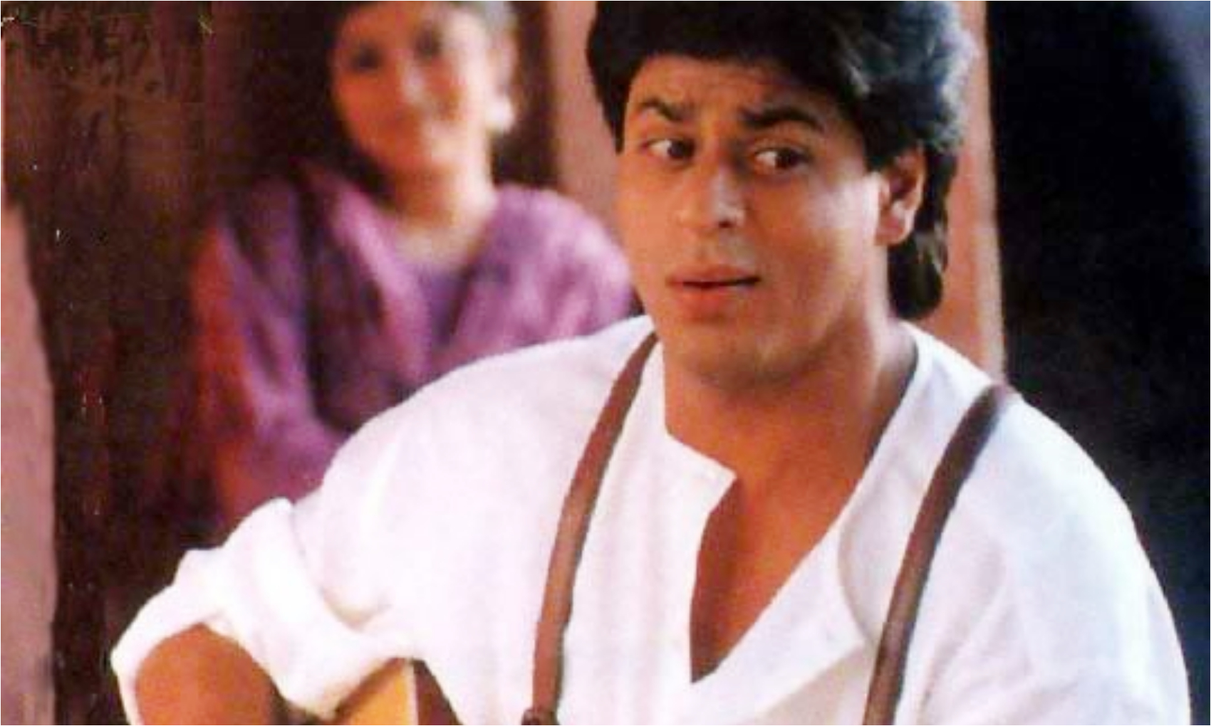 Omg! आपको यकीन नहीं होगा कि शाहरुख खान की फिल्म ‘परदेस’ के गाने ‘दीवाना’ में वो नहीं बल्कि उनके डुप्लिकेट हैं