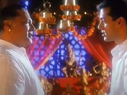 Vikram Gokhale with Salman Khan